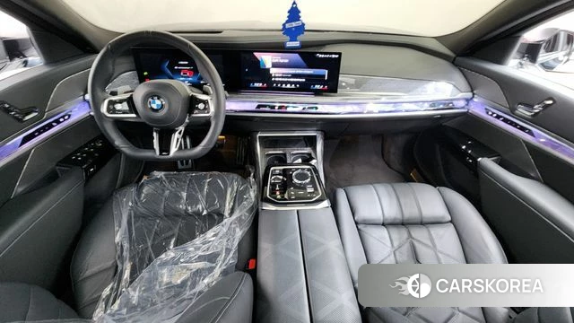 BMW 7 Series (G70) id 4280153 из Кореи 30