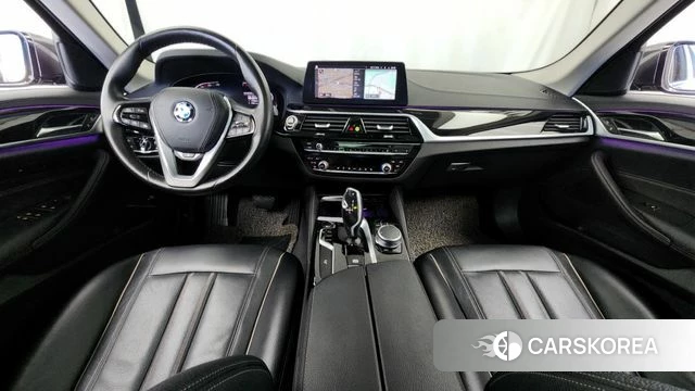 BMW 5 Series (G30) id 4294563 из Кореи 31