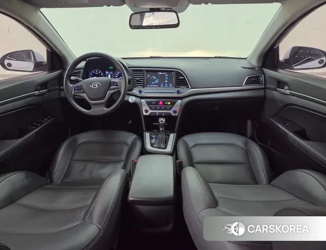 Hyundai Avante AD id 3761462 из Кореи 17