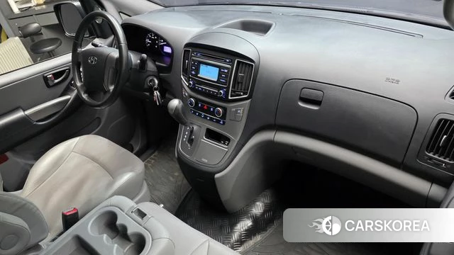 Hyundai The New Grand Starex id 3813674 из Кореи 17