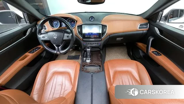 Maserati Ghibli id 3622205 из Кореи 17