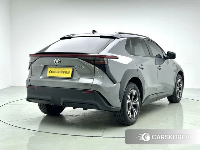 Toyota FAW bZ4X id 4214139 из Китая 17