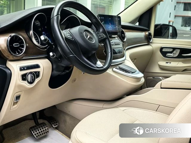 Mercedes-Benz V-class id 4219840 из Китая 16