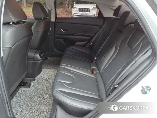 Hyundai Avante (CN7) id 3230326 из Кореи 17