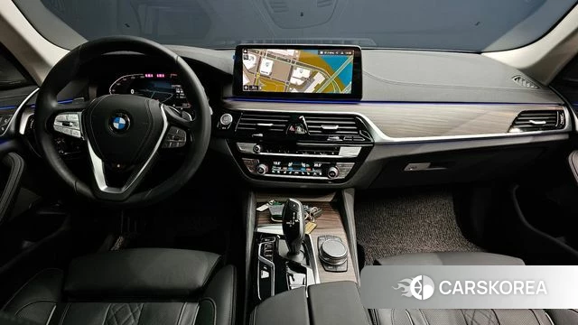 BMW 5 Series (G30) id 4360729 из Кореи 29