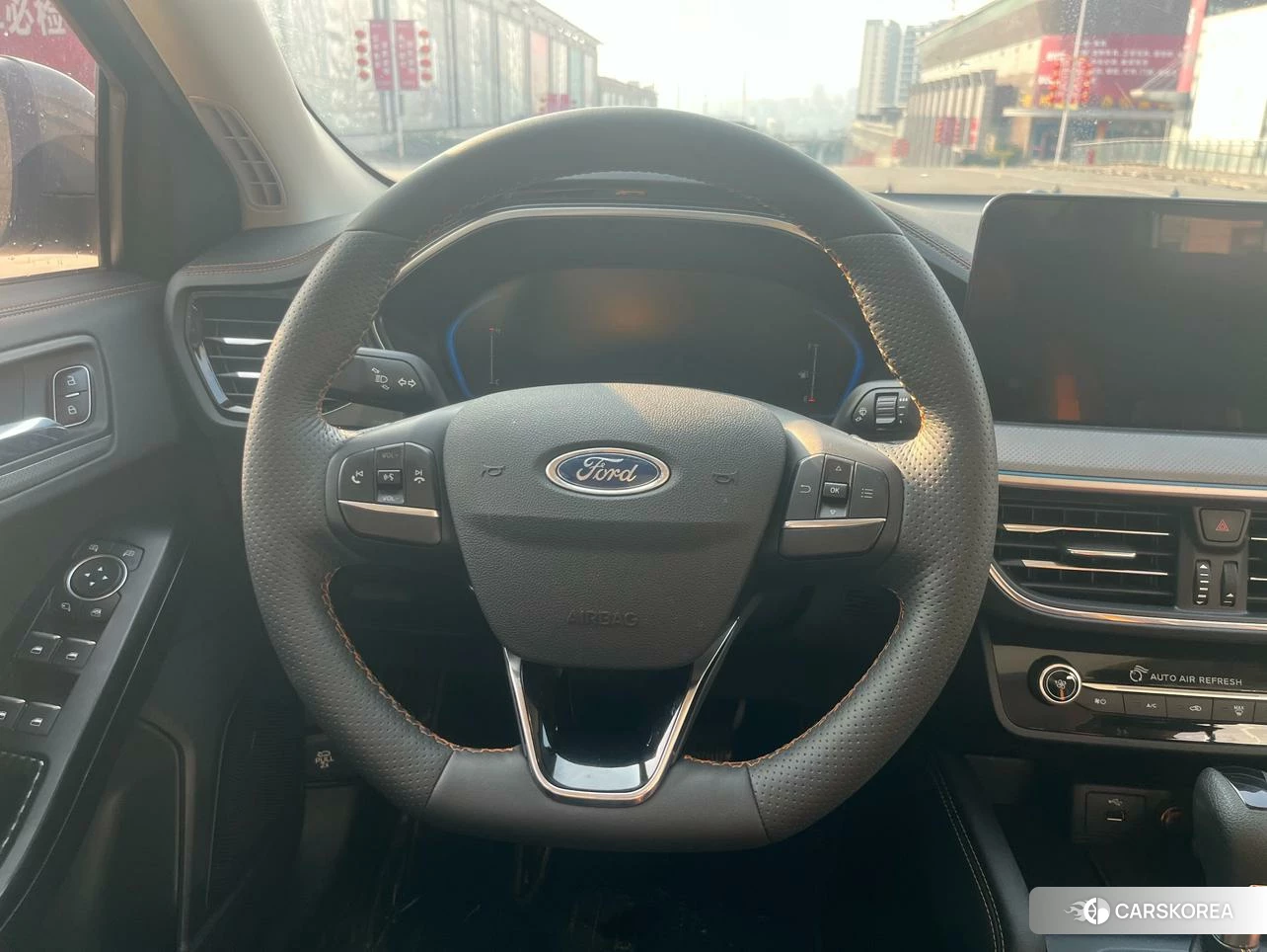 Ford Fox id 4413239 из Китая 13
