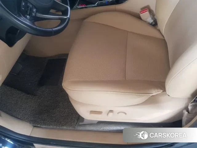 Kia The New Carnival id 3459676 из Кореи 16