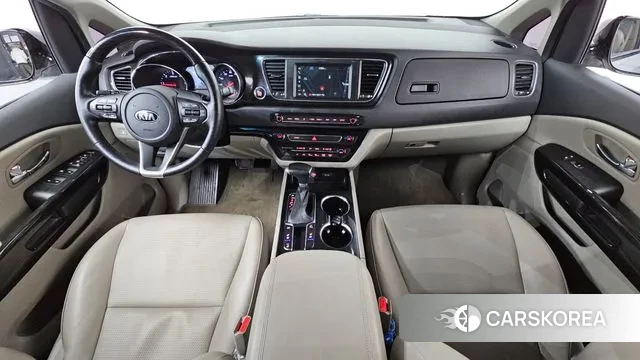 Kia The New Carnival id 3772473 из Кореи 17