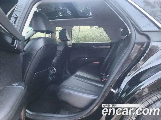 Hyundai Grandeur Hybrid (GN7) id 2599472 из Кореи 16