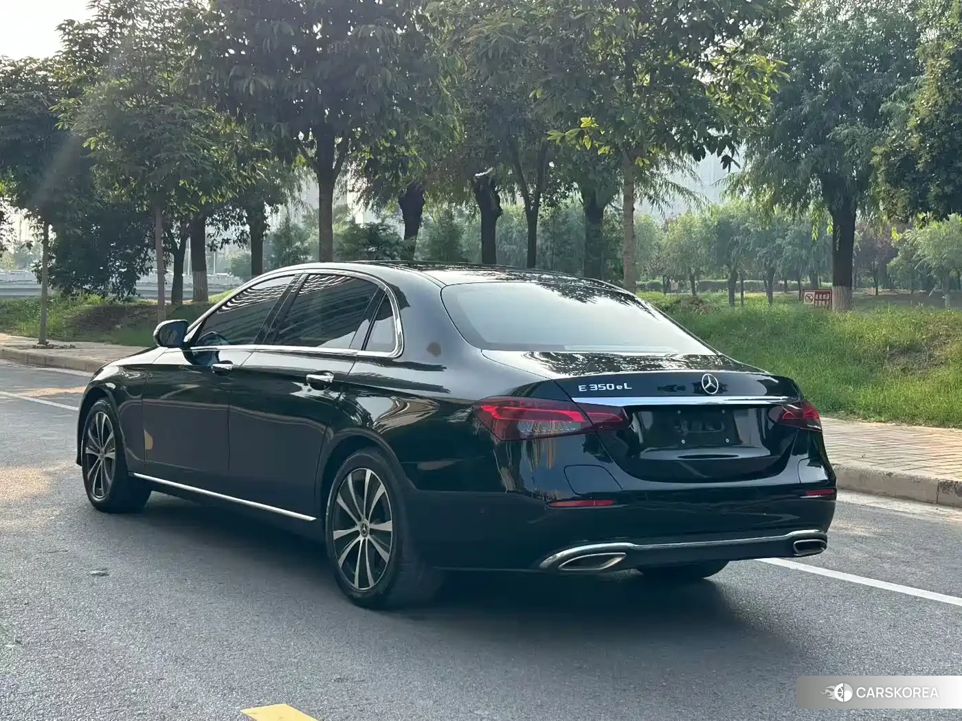 Mercedes-Benz E-Class id 4669462 из Китая 7