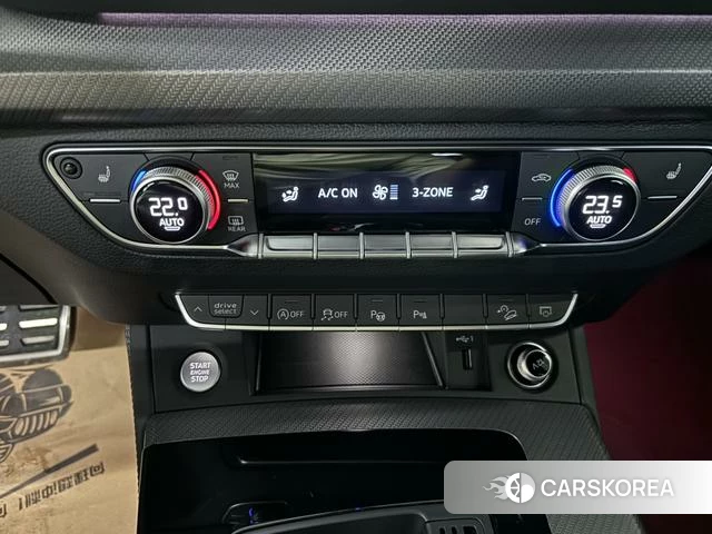 Audi Q5L id 4359570 из Китая 17