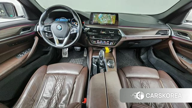 BMW 5 Series (G30) id 4596364 из Кореи 17