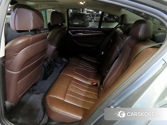 BMW 5 Series (G30) id 4020504 из Кореи 17