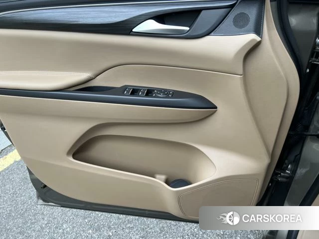 Buick GL8 id 4221281 из Китая 15