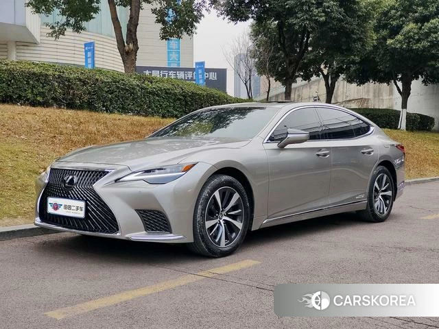 Lexus LS id 4215629 из Китая 7