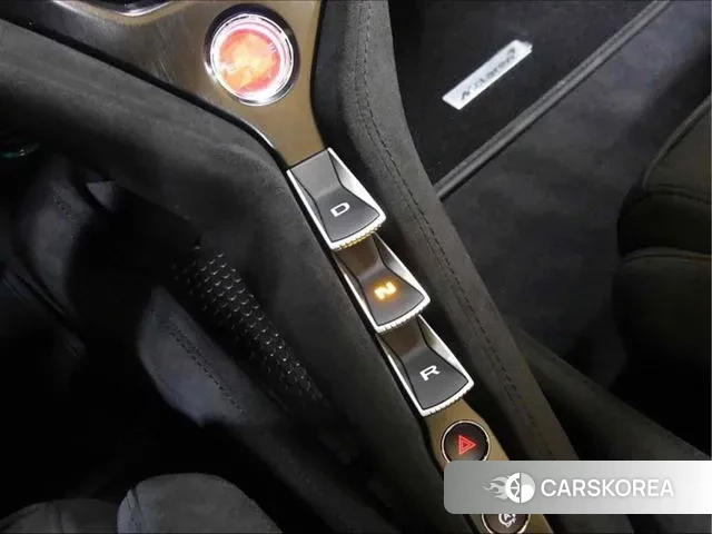 McLaren 750S id 3153486 из Кореи 17