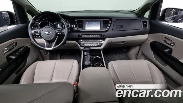 Kia The New Carnival id 2716362 из Кореи 17