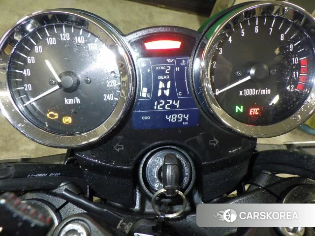 Kawasaki Z900RS id 3949359 из Японии 33