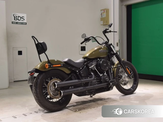 Harley-Davidson Softail Street Bob FXBB1750 2018 из Японии, фото 3