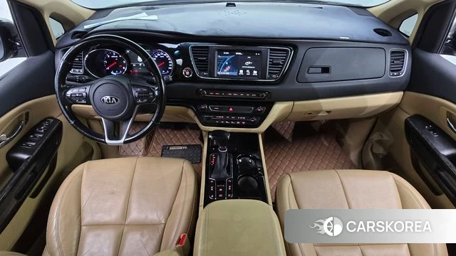Kia The New Carnival id 4732846 из Кореи 31