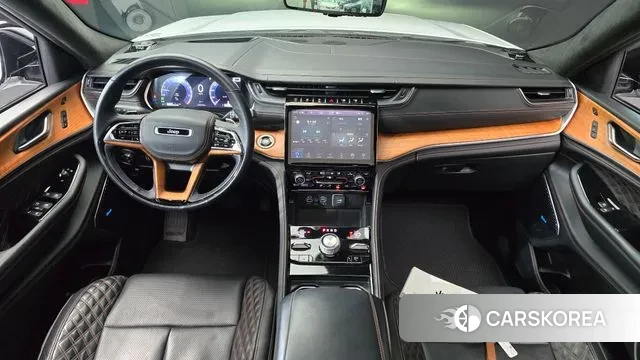 Jeep Grand Cherokee (WL) id 3746862 из Кореи 17