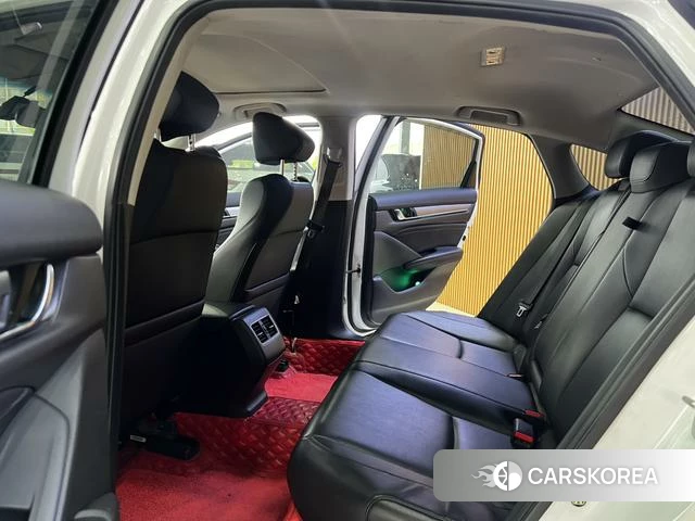 Honda Accord id 4274615 из Китая 10