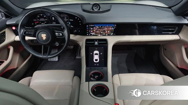 Porsche Taycan id 3826379 из Кореи 17