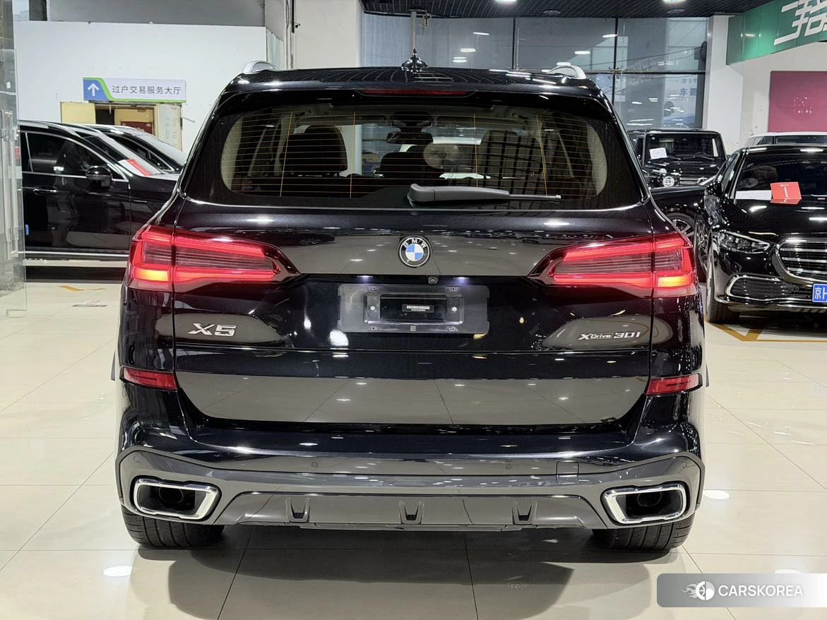 BMW X5 (imported) id 4452192 из Китая 14