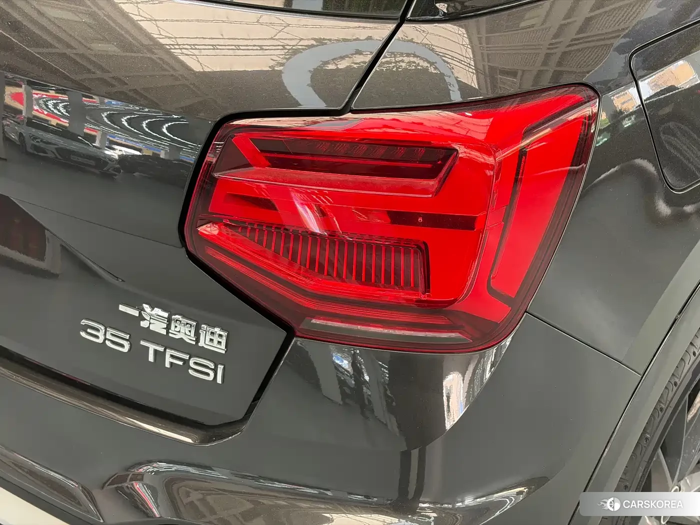 Audi Q2L id 4545644 из Китая 18