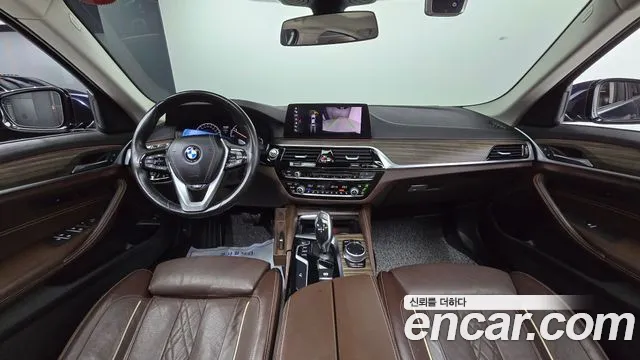 BMW 5 Series (G30) id 2489559 из Кореи 17