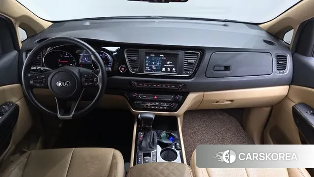 Kia The New Carnival id 3054870 из Кореи 17