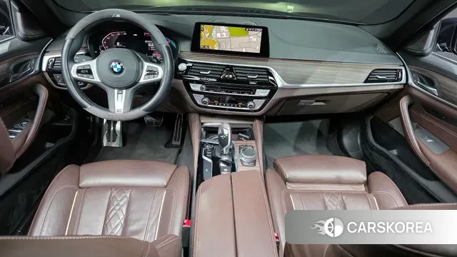 BMW 5 Series (G30) id 3562541 из Кореи 17