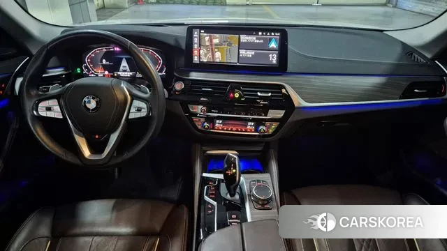 BMW 5 Series (G30) id 3690093 из Кореи 12