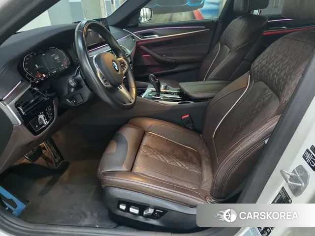 BMW 5 Series (G30) id 3407303 из Кореи 15