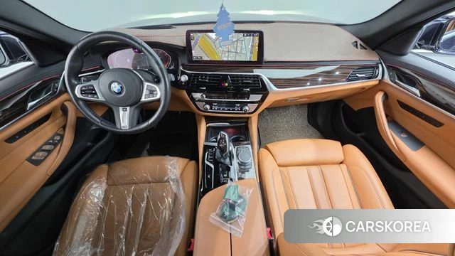 BMW 5 Series (G30) id 4793995 из Кореи 36