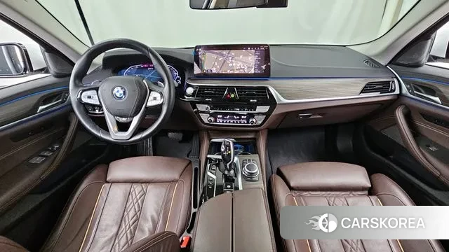 BMW 5 Series (G30) id 3597263 из Кореи 17