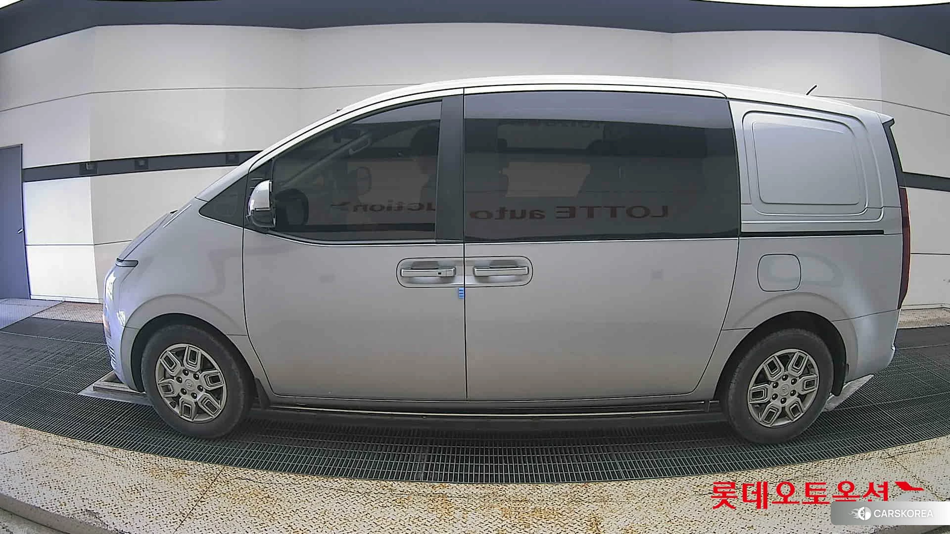 Hyundai Staria id 4909168 из Кореи 35