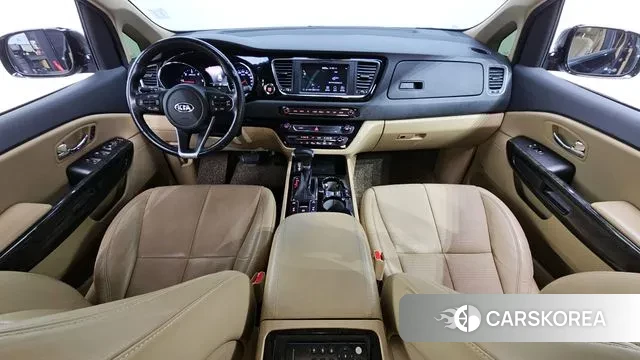 Kia The New Carnival id 3593228 из Кореи 17