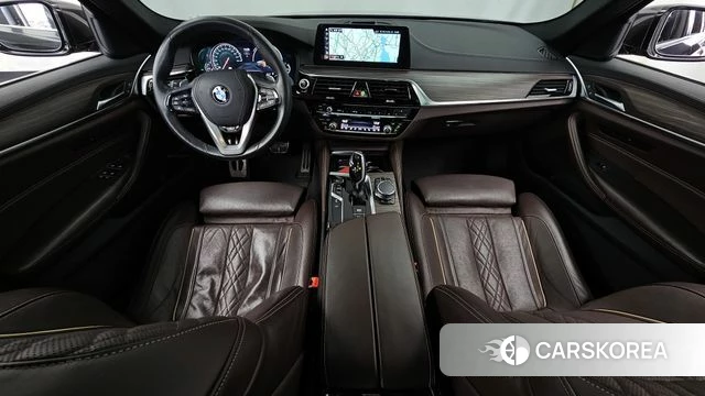 BMW 5 Series (G30) id 3880281 из Кореи 17