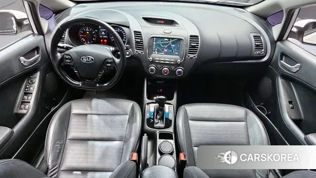 Kia The New K3 id 3470054 из Кореи 17