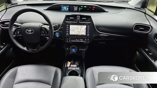 Toyota Prius Prime id 3335435 из Кореи 17