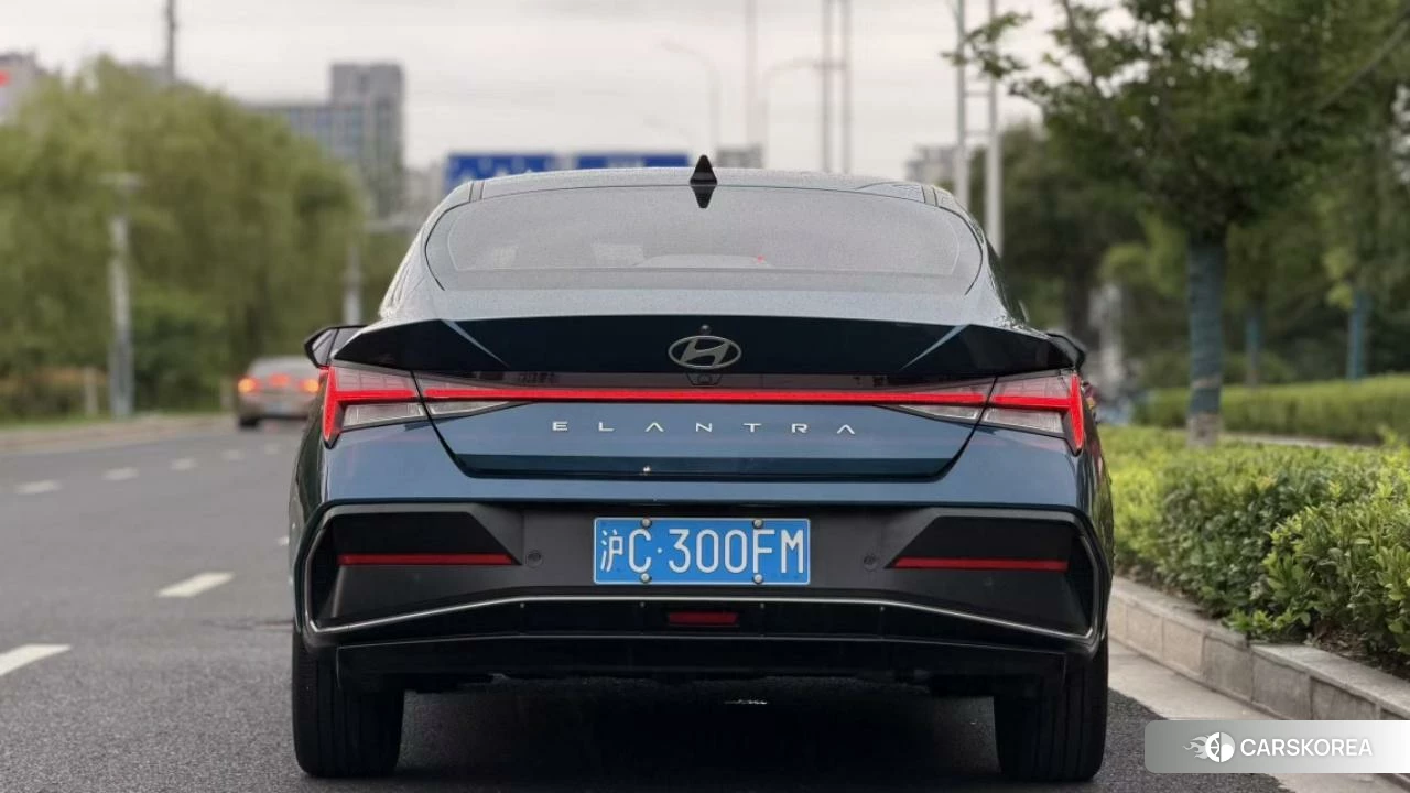 Hyundai Elantra id 4504812 из Китая 12