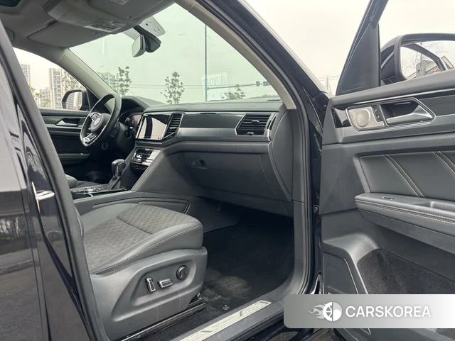 Volkswagen Tourang id 4216977 из Китая 21