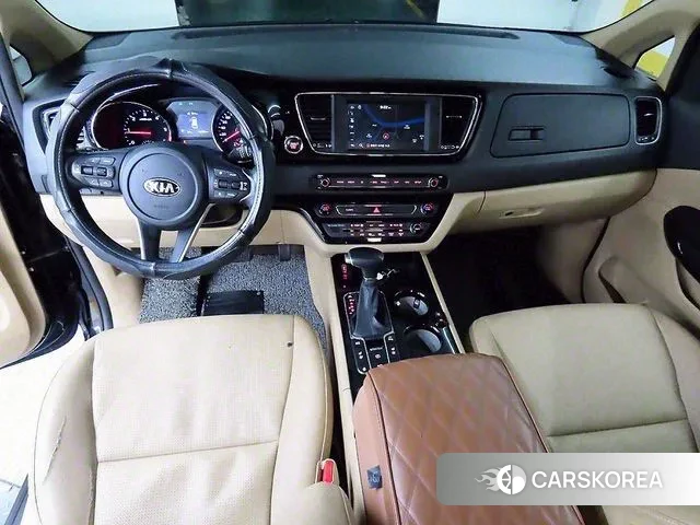 Kia The New Carnival id 3024566 из Кореи 17