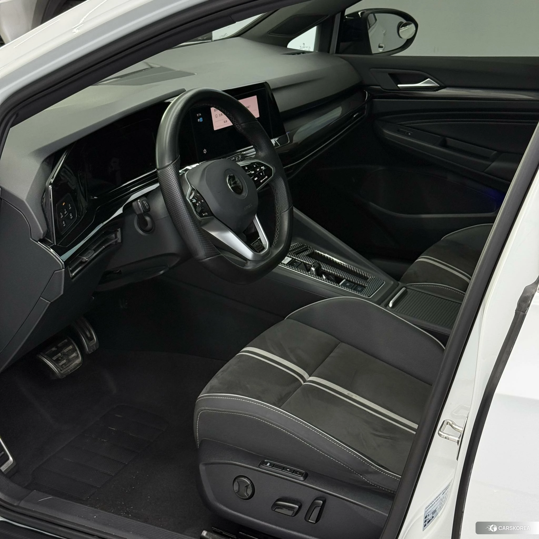Volkswagen Golf id 4426621 из Китая 19