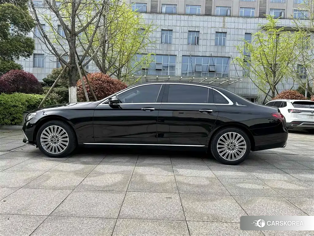 Mercedes-Benz E-Class id 4589335 из Китая 13