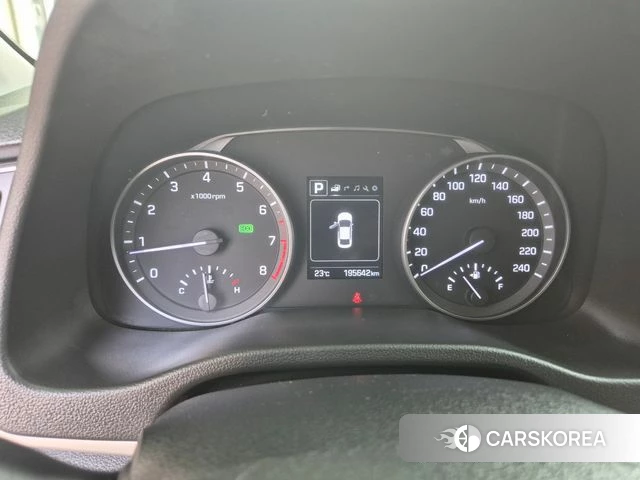 Hyundai Avante AD id 4543651 из Кореи 17