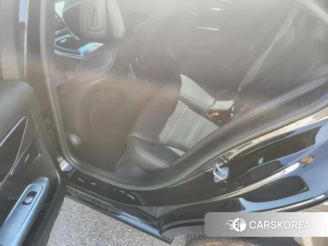 Mercedes-Benz C-Class W206 id 3069014 из Кореи 7