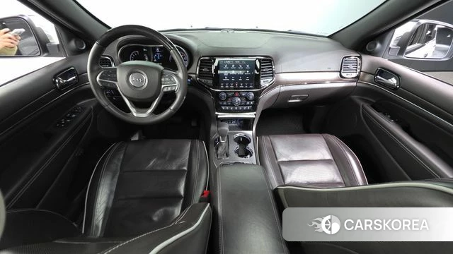 Jeep Grand Cherokee id 3905527 из Кореи 17