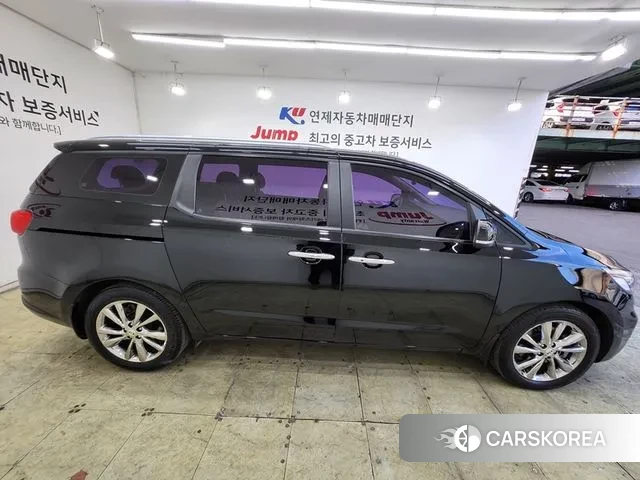 Kia The New Carnival id 3536225 из Кореи 17